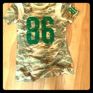 Victoria Secret Pink tshirt camo sz M
